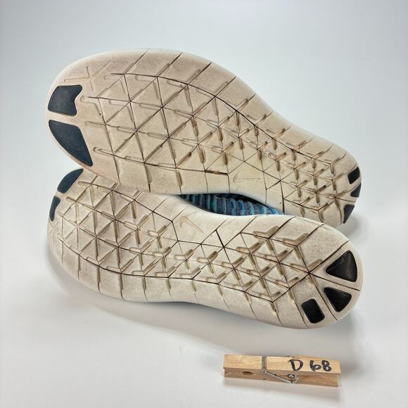 Nike Free RN Flyknit Blue Running Shoes Sneakers Lightweight Women's Size 7 - Picture 9 of 9